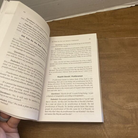 Dada Bhagwan Pratikraman Freedom Through Apology and Repentance - Picture 4 of 6